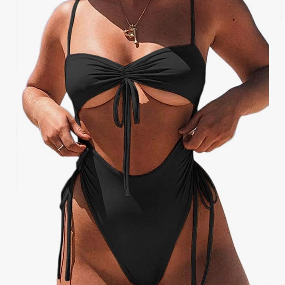BRAND NEW High Waisted One Piece Thong Bathingsuit